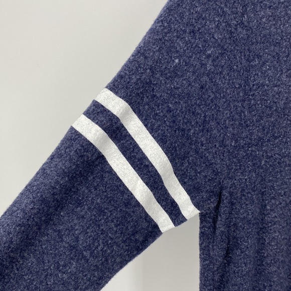 Wildfox Sweatshirt Size XS - Picture 5 of 9